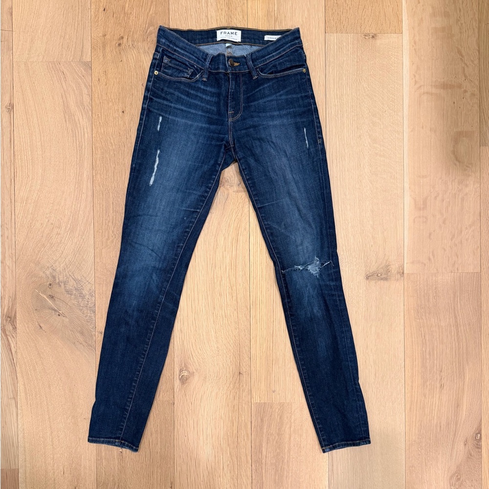 FRAME Le Skinny de Jeanne Jeans Size 26 Dark Wash Distressed